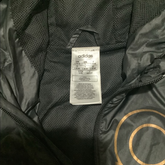 Adidas cropped wind breaker - Picture 2 of 2